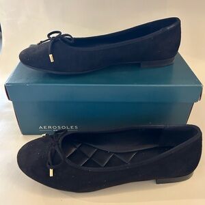 AEROSOLES Black Suede Bow Ballet Flats